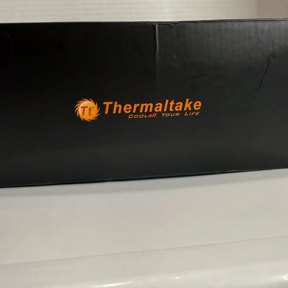 TR2 600W Power Supply - Black